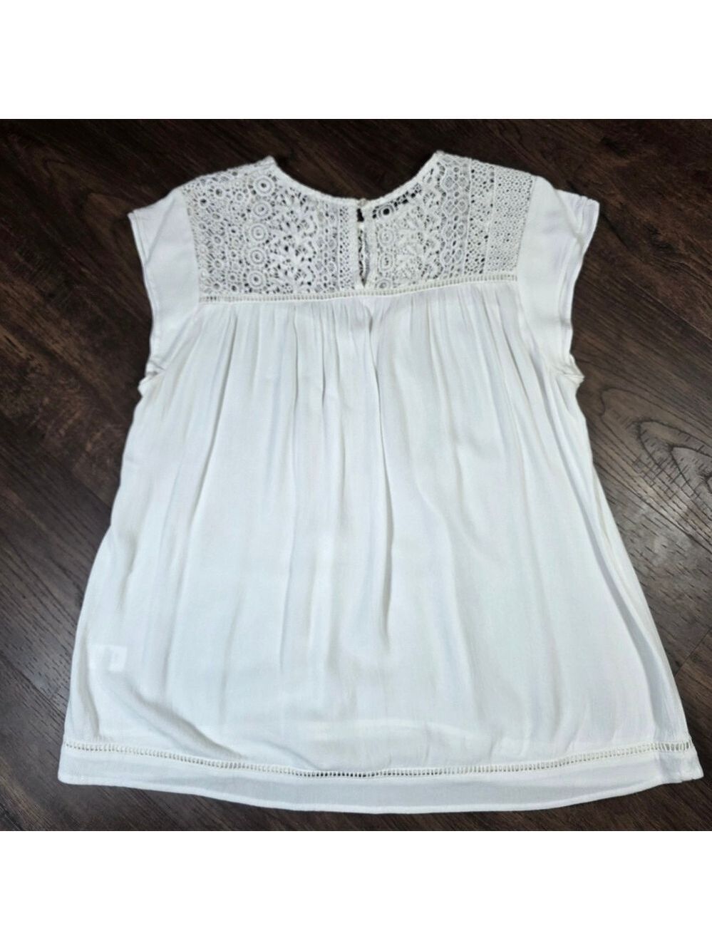 Paraphrase White Crochet Lace T-Shirt Blouse - Picture 2 of 8